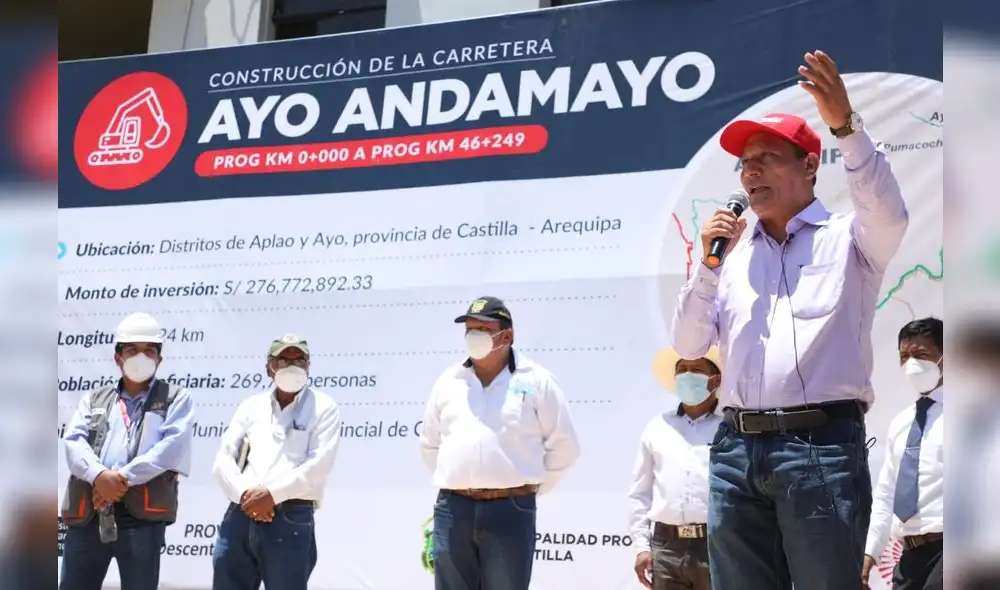 Silva precisó que cuando esté terminada esta carretera de 47 km permitirá reducir el tiempo de viaje en esta ruta, ya no demorará cinco horas sino solo una hora. Foto: MTC