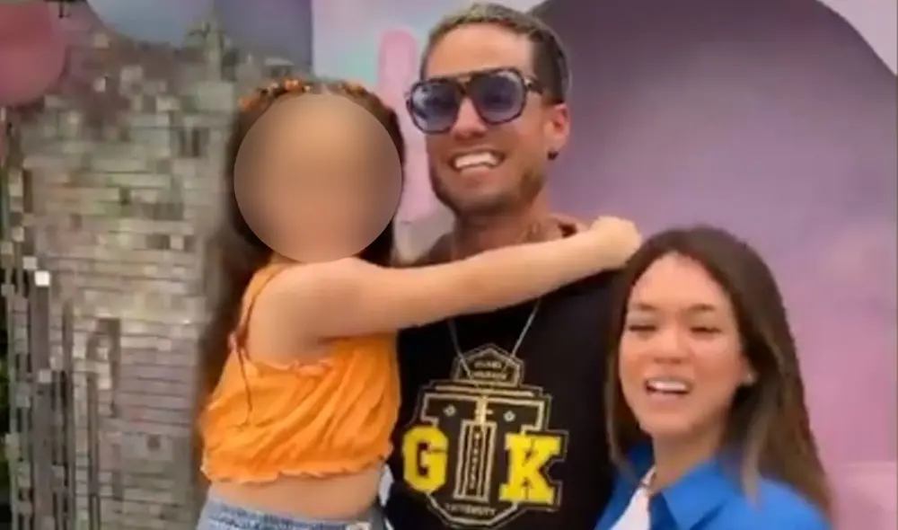 Jazmín Pinedo y Gino Assereto dejaron a un lado sus diferencias para hacer feliz a su hija. Foto: captura de Instagram Jazmín Pinedo y Gino Assereto dejaron a un lado sus diferencias para hacer feliz a su hija. Foto: captura de Instagram