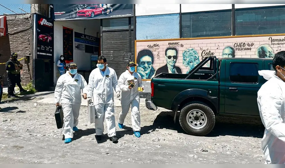 En avenida Dolores. Cuando llegaron peritos de Criminalística, casquillos fueron recogidos por los testigos, todos venezolanos. En avenida Dolores. Cuando llegaron peritos de Criminalística, casquillos fueron recogidos por los testigos, todos venezolanos.