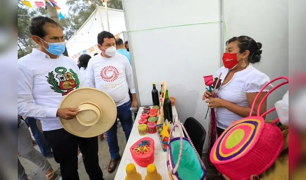 Ministro inaguró feria de emprendedores en Piura. Foto: Produce Ministro inaguró feria de emprendedores en Piura. Foto: Produce