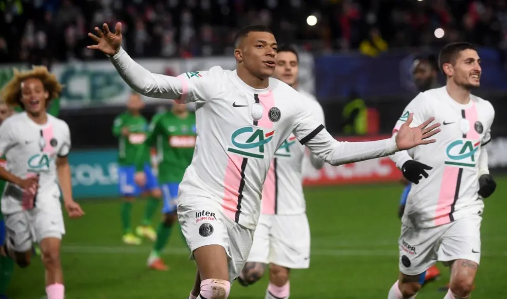PSG su fue al descanso ganando 2-0. Foto: AFP PSG su fue al descanso ganando 2-0. Foto: AFP