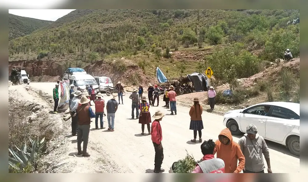 Bloqueo en el corredor minero continúa.