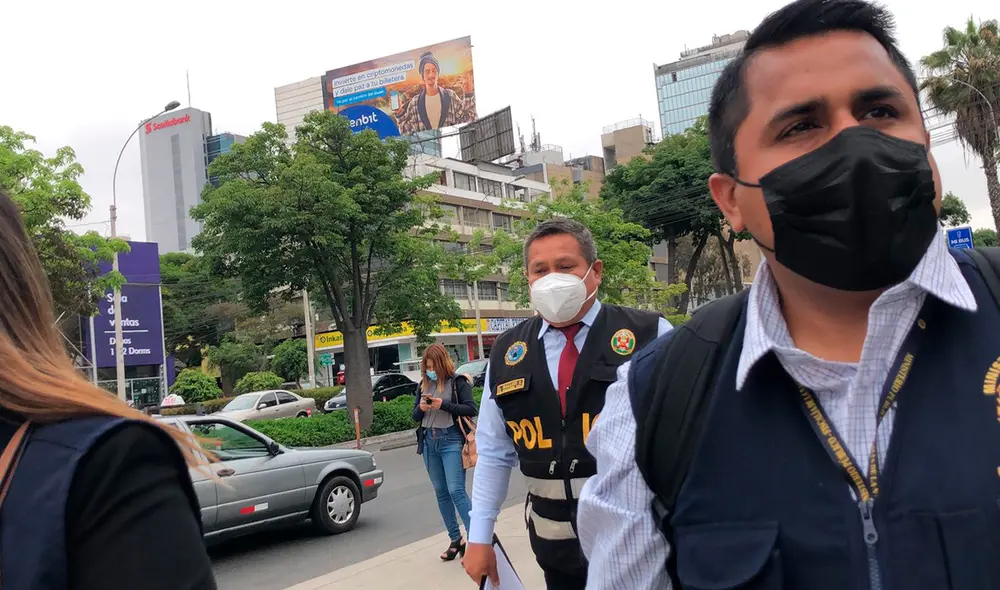 Personal del Ministerio Público se encuentra en la sede de Petroperú para hacer indagaciones preliminares tras licitación ganada de manera irregular. Foto: URPI/GLR Personal del Ministerio Público se encuentra en la sede de Petroperú para hacer indagaciones preliminares tras licitación ganada de manera irregular. Foto: URPI/GLR