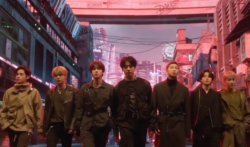 BTS transmitió en vivo en YouTube y reveló pistas sobre el lanzamiento del webtoon 7 Fates CHAKHO. Foto: composición La República/HYBE