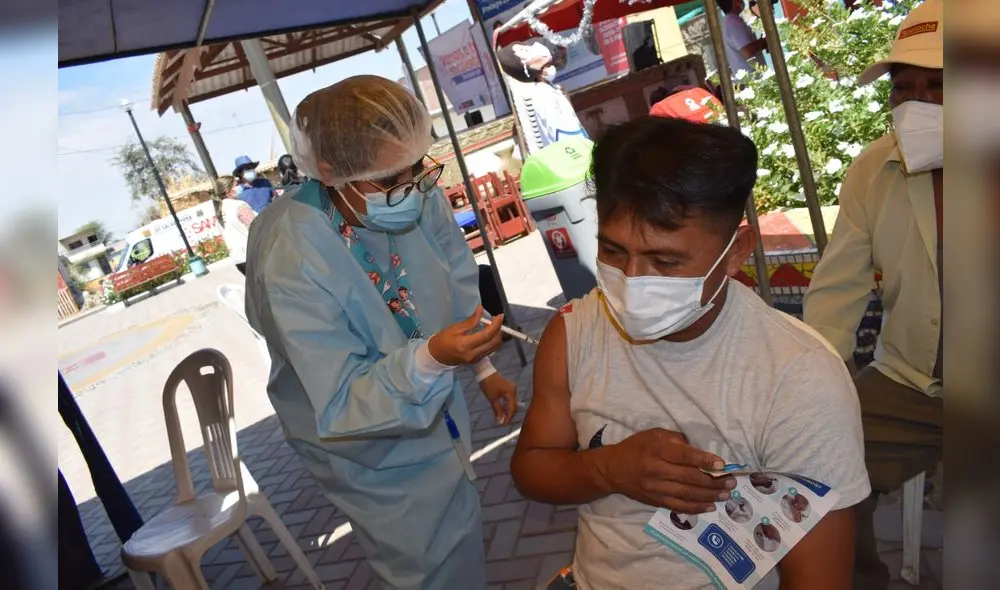 Hasta el día lubnes, un 5% de la población objetivo contaba con la dosis de refuerzo en Piura. Foto: Diresa