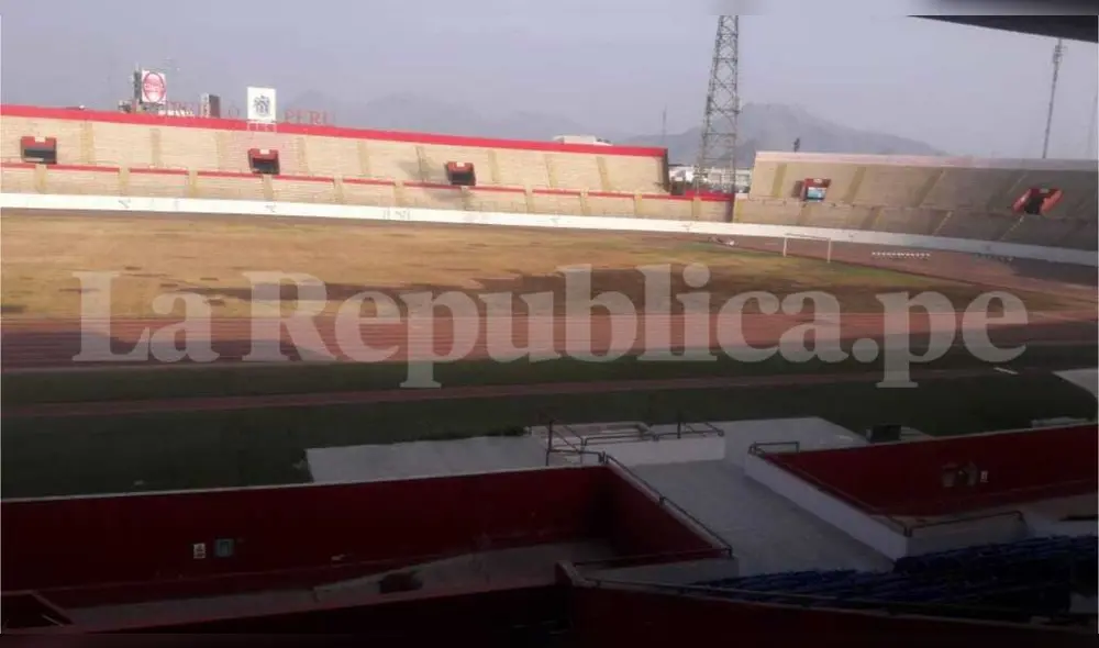 La falta de mantenimiento conllevó a que el estadio se encuentre en mal estado. Foto: La República La falta de mantenimiento conllevó a que el estadio se encuentre en mal estado. Foto: La República