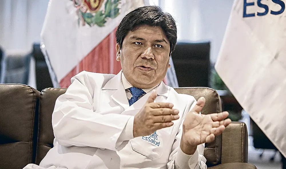 Lo precisa. “No vamos a fusionar el Minsa y Essalud (como argumentan algunos gremios de la entidad aseguradora), sí proponemos una unidad operativa”. Foto: Antonio Melgarejo/La República Lo precisa. “No vamos a fusionar el Minsa y Essalud (como argumentan algunos gremios de la entidad aseguradora), sí proponemos una unidad operativa”. Foto: Antonio Melgarejo/La República