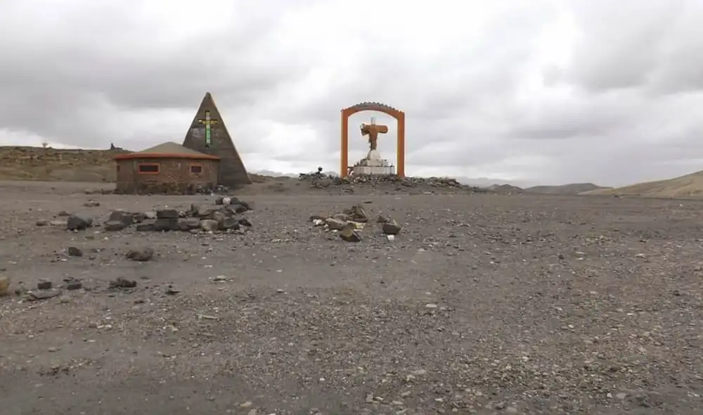 El cuerpo de la joven fue hallado dentro de capilla. Foto: Noticias Puno Tv