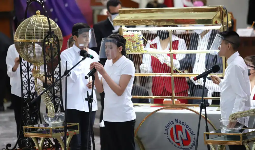 El Sorteo Gordo de Navidad en México es uno de los eventos millonarios más esperados por las familias mexicanas. Foto: Gobierno de México