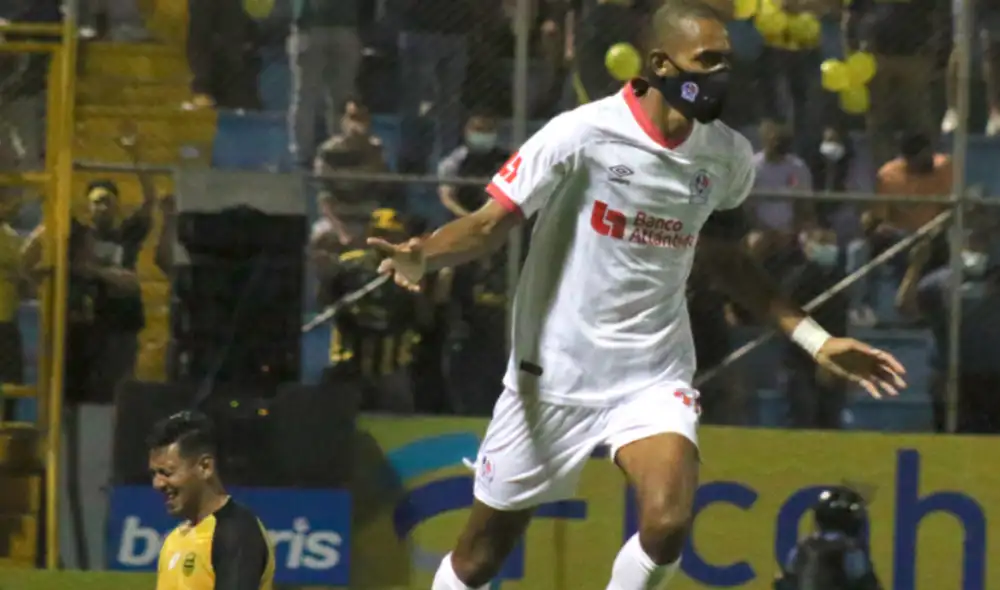 Los albos volvieron a ser tetracampeones en Honduras. Foto: Club Olimpia Deportivo Los albos volvieron a ser tetracampeones en Honduras. Foto: Club Olimpia Deportivo