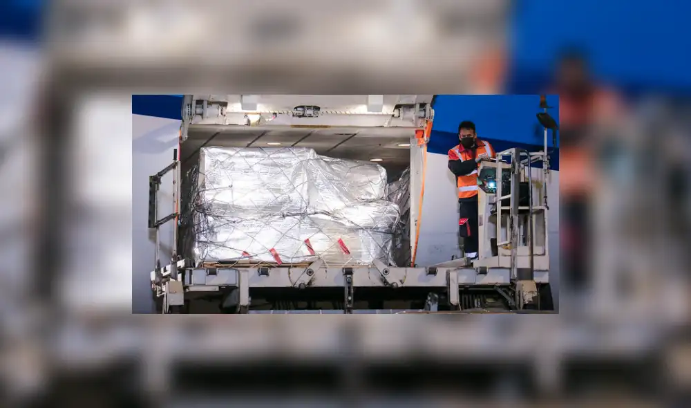 Nuevo lote. A la fecha, informó que 24 387 242 personas ya recibieron la primera dosis contra el coronavirus, mientras que 21 255 803 completaron el esquema. Foto: Minsa Nuevo lote. A la fecha, informó que 24 387 242 personas ya recibieron la primera dosis contra el coronavirus, mientras que 21 255 803 completaron el esquema. Foto: Minsa