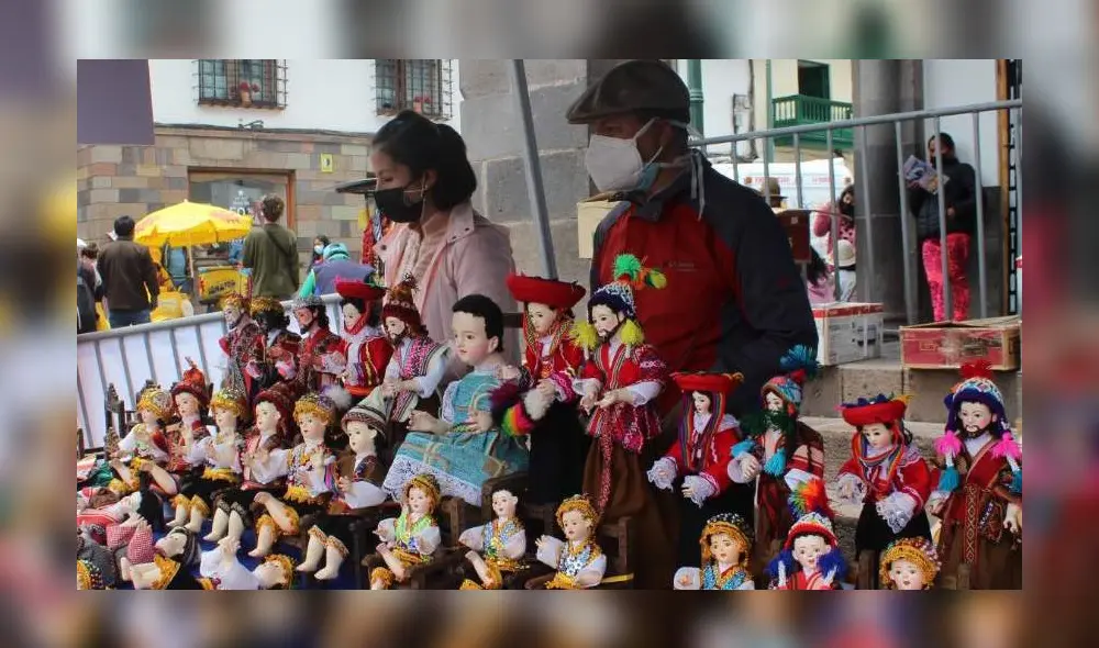 Arte. Feria navideña tuvo gran concurrencia. Arte. Feria navideña tuvo gran concurrencia.