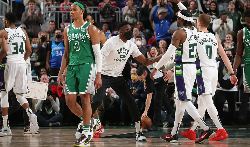 Bucks remontó el partido contra Celtics en el último cuarto. Foto: AFP