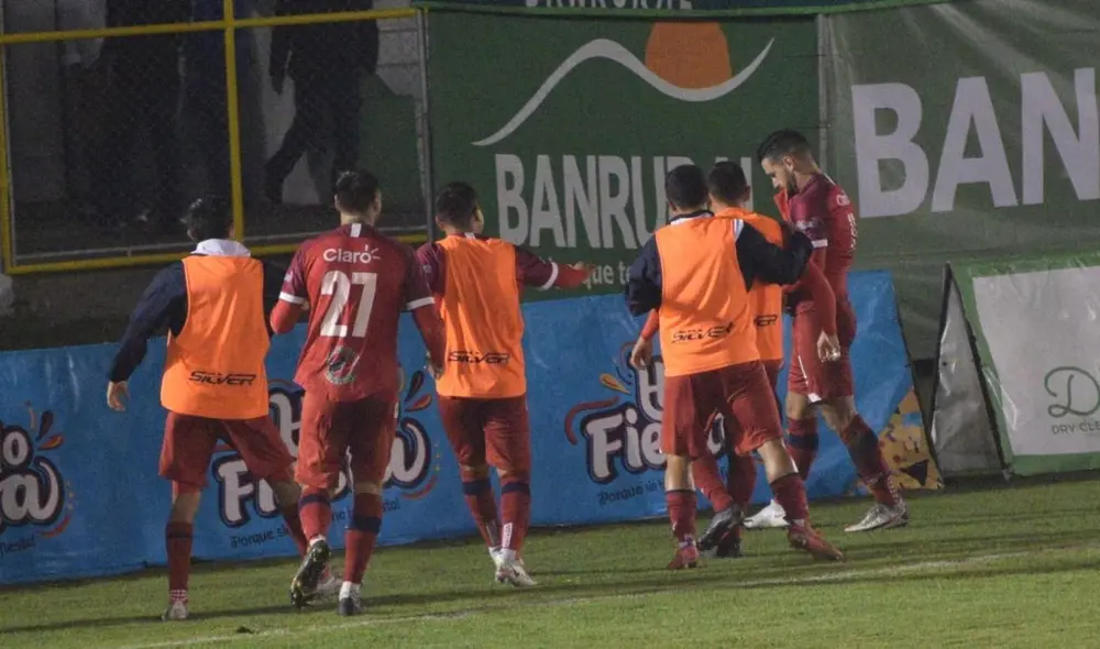 Antigua iguala 1-1 ante Malacateco. Foto: @andresNadf