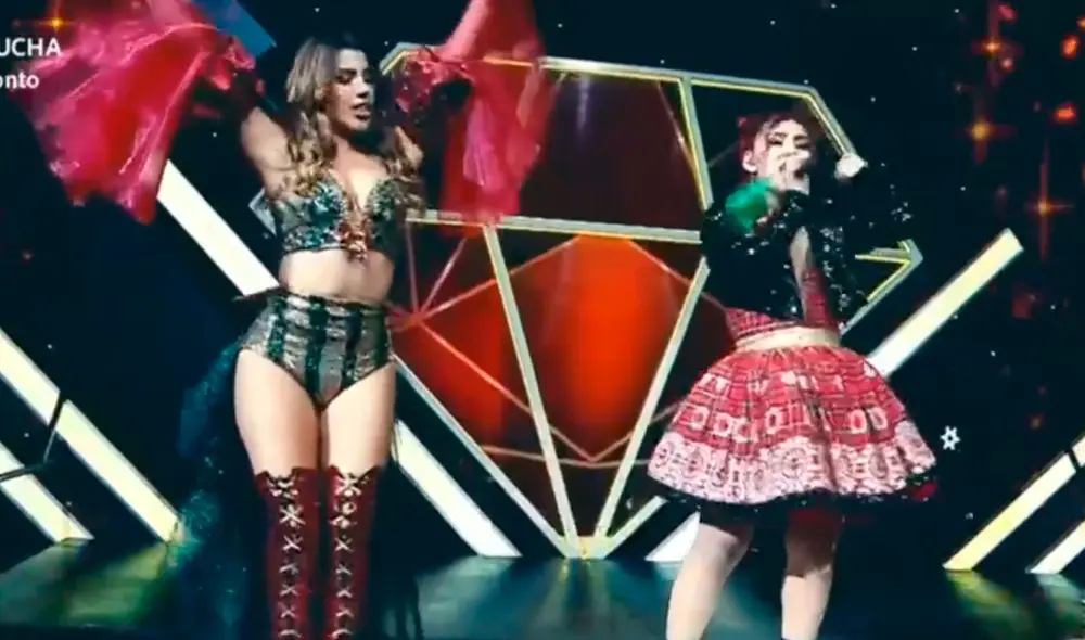 Dos estilos musicales fusionados en Navidad. Yahaira Plasencia y Milena Warthon interpretaron "Cholito Jesús" y "Navidad rock". Foto: captura/América TV Dos estilos musicales fusionados en Navidad. Yahaira Plasencia y Milena Warthon interpretaron "Cholito Jesús" y "Navidad rock". Foto: captura/América TV