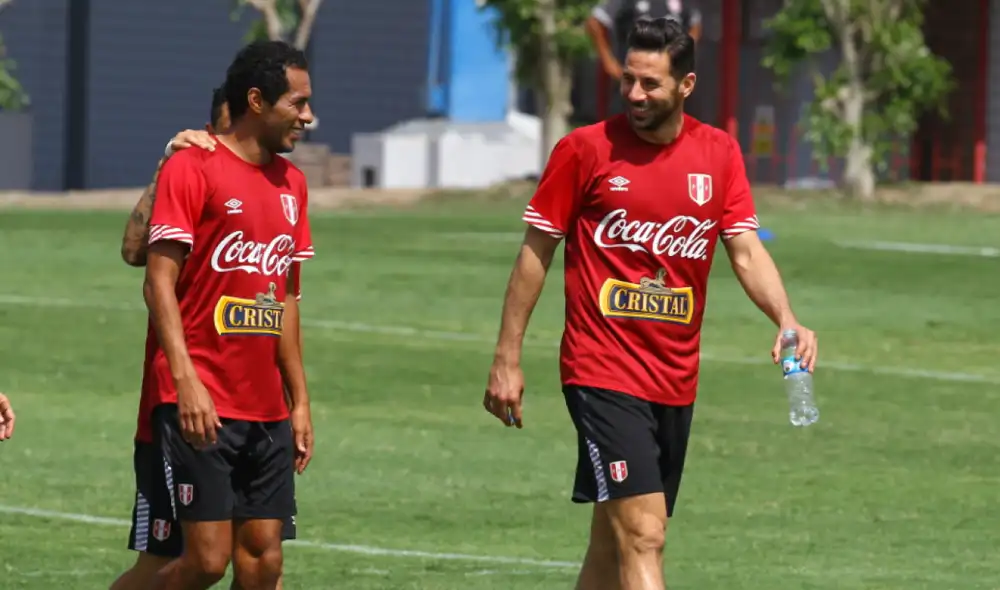 Carlos Lobatón y Claudio Pizarro jugaron la Copa América Chile 2015. Foto: GLR.