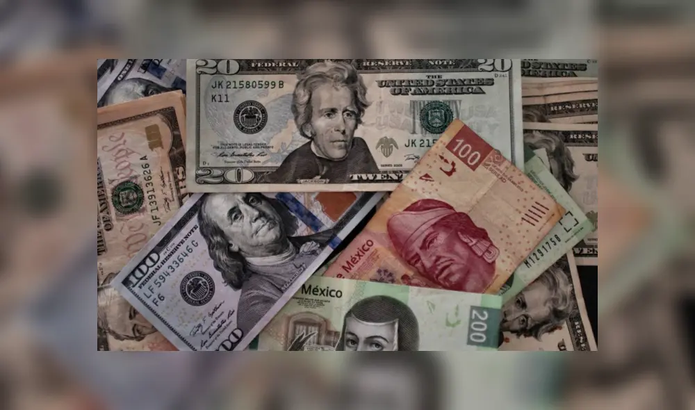 Conoce el precio del dólar en México hoy, lunes 27 de diciembre de 2021. Foto: AFP