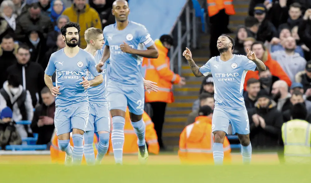 Eficaz. Sexta vez en las últimas cuatro ediciones de Premier que el City convierte al menos cuatro goles en el primer tiempo. Foto: EFE