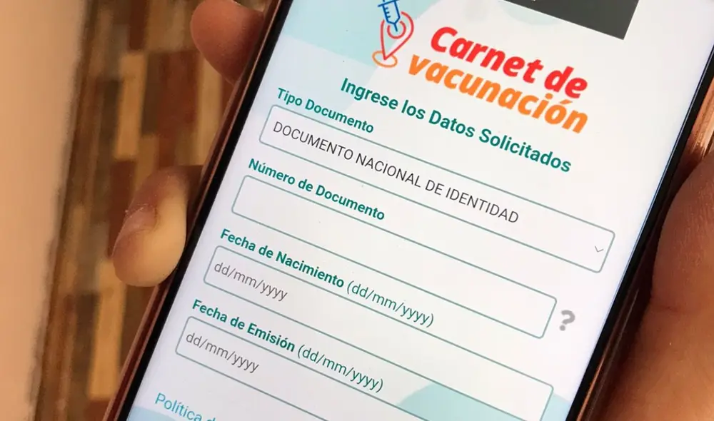 Ingresa a la app de Carnet de vacunación del Minsa para obtener tu certificado. Foto: La República