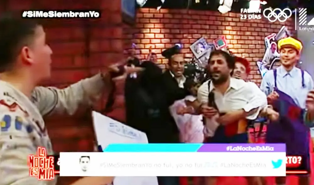 'Loco' Wagner se puso furioso porque la producción de La noche es mía lo sembró con 'castigadora'. Foto: captura de Latina 'Loco' Wagner se puso furioso porque la producción de La noche es mía lo sembró con 'castigadora'. Foto: captura de Latina