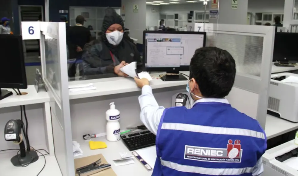 Ciudadanos podrán renovar su DNI en físico o virtual. Foto: Reniec Ciudadanos podrán renovar su DNI en físico o virtual. Foto: Reniec