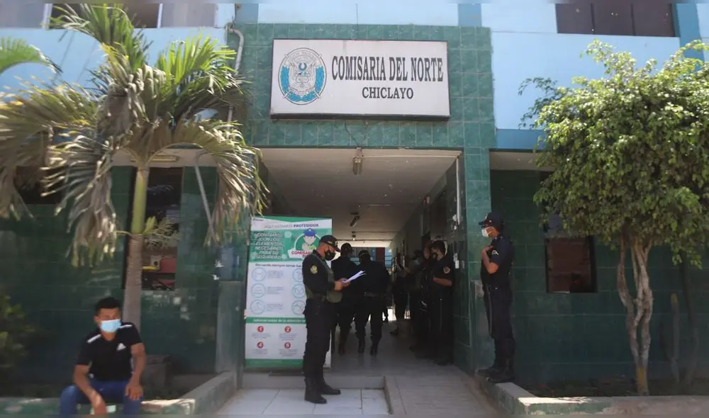 Dirigente ingresó denuncia de atentado en la Comisaría del Norte de Chiclayo. Foto: La República Dirigente ingresó denuncia de atentado en la Comisaría del Norte de Chiclayo. Foto: La República
