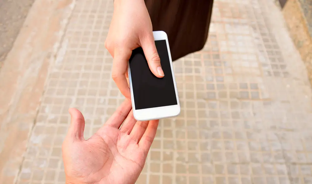 Recuerda evaluar el estado de tu dispositivo móvil para que puedas ofrecerlo a un precio justo. Foto: Manuel-F-O