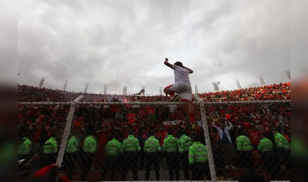 El equipo cusqueño se reencontrará con su hinchada. Foto: archivo La República El equipo cusqueño se reencontrará con su hinchada. Foto: archivo La República