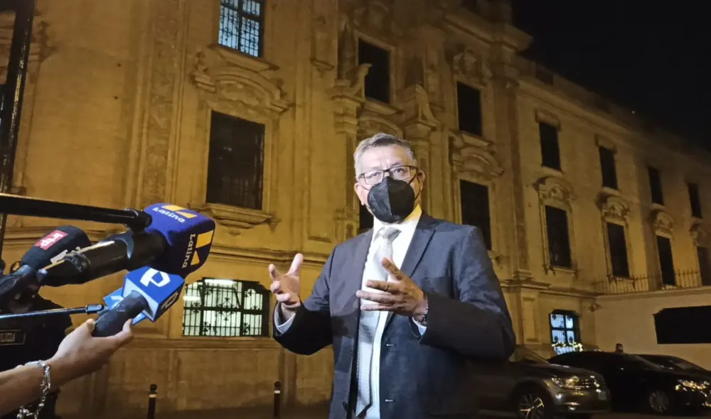 Rosendo Serna asumió el Minedu tras la salida de Carlos Gallardo. Foto: María Pía Ponce/ Urpi-LR Rosendo Serna asumió el Minedu tras la salida de Carlos Gallardo. Foto: María Pía Ponce/ Urpi-LR