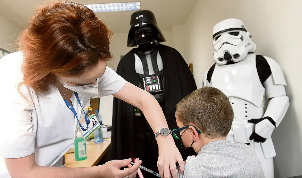 Vacunas. Ya se vacunó a más del 25% de niños españoles. Foto: EFE