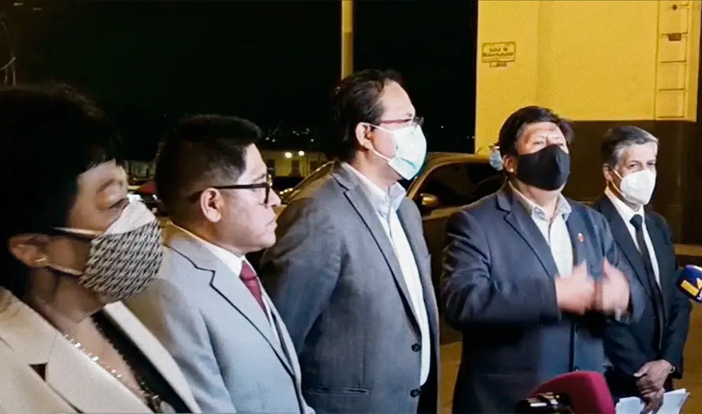 Encuentro. Somos Perú, Perú Libre, Acción Popular, Avanza País y Nuevo Perú asistieron. Foto: María Pía Ponce/URPI-LR