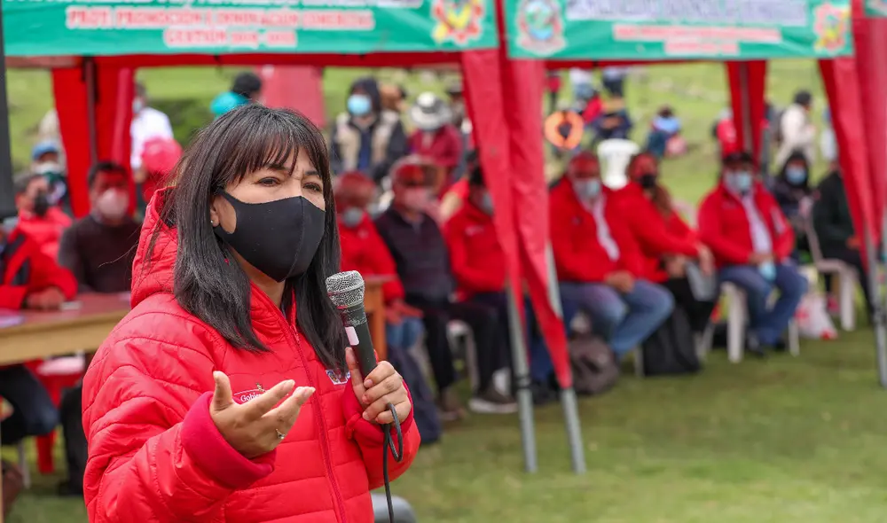Primera ministra Mirtha Vásquez en Chumbivilcas. Foto: PCM Primera ministra Mirtha Vásquez en Chumbivilcas. Foto: PCM