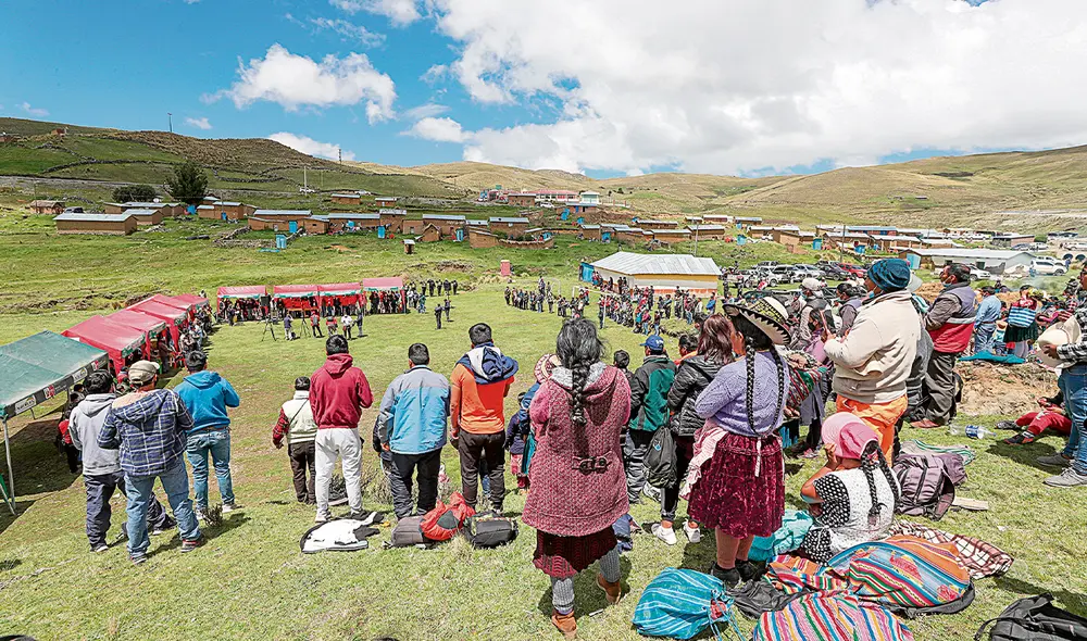 Convocatoria. Ciudadanos de Chumbivilcas fueron a la mesa de diálogo a hacerse escuchar. Foto: PCM Convocatoria. Ciudadanos de Chumbivilcas fueron a la mesa de diálogo a hacerse escuchar. Foto: PCM