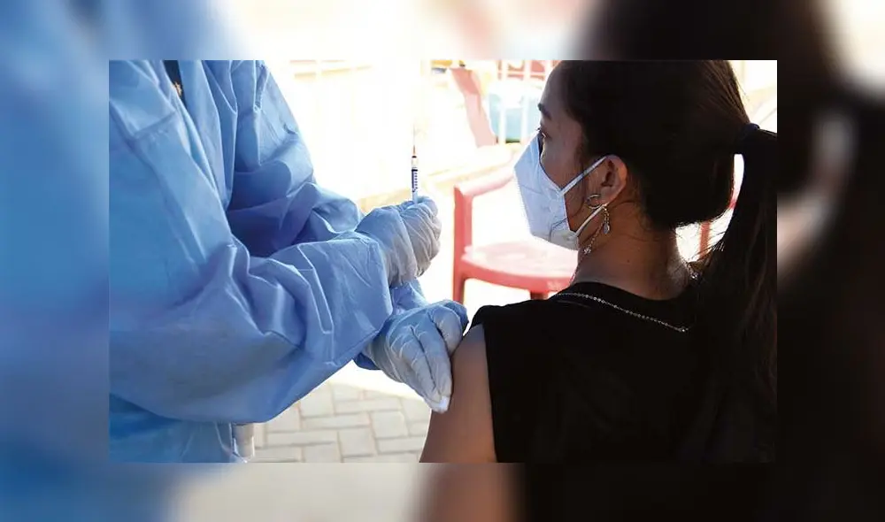 Trabajo. Vacunación continúa este viernes desde las 8.00 a.m. hasta las 2.00 p.m. Foto: La República