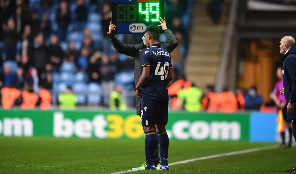 Zak Lovelace disputó su primer cotejo profesional a la edad de 15 años y 340 días. Foto: Milwall FC