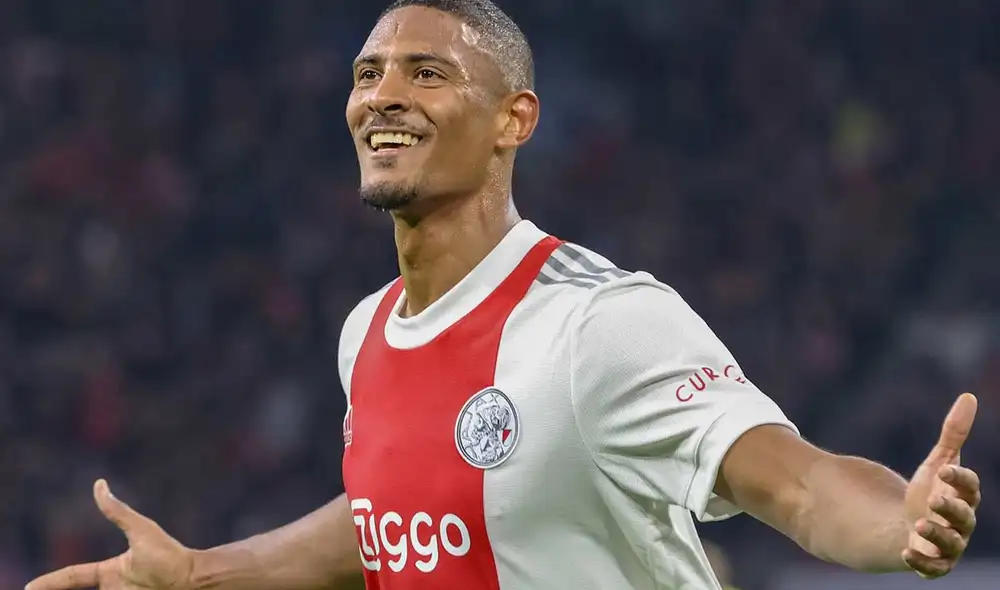 Sébastien Haller ha jugado en la Bundesliga y Eredivisie. Foto: AFP