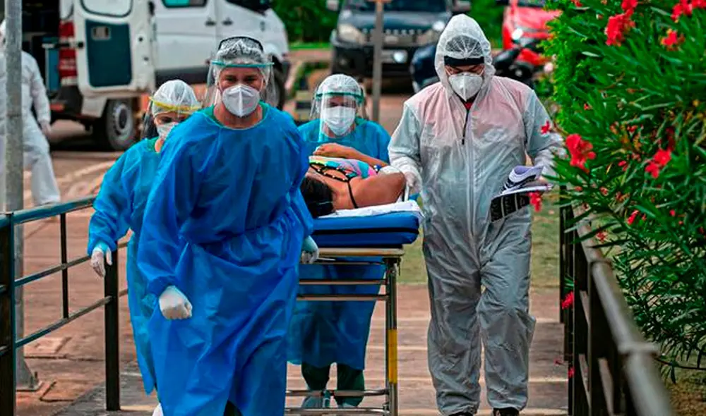 La pandemia de la Covid-19 vuelve a estropear las celebraciones de Año Nuevo en gran parte del planeta. Foto: AFP
