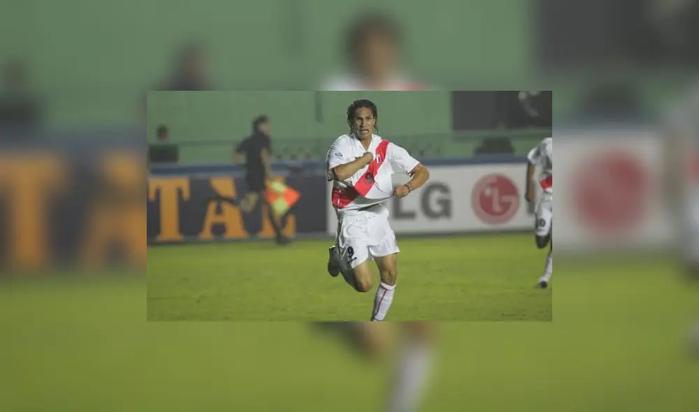 Paolo Guerrero marcó su primer tanto a la selección chilena. Fuente: Difusión