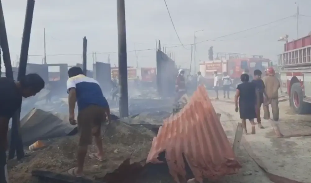 Menores y adultos mayores quedan a la intemperie tras el siniestro. Foto: Walac Noticias