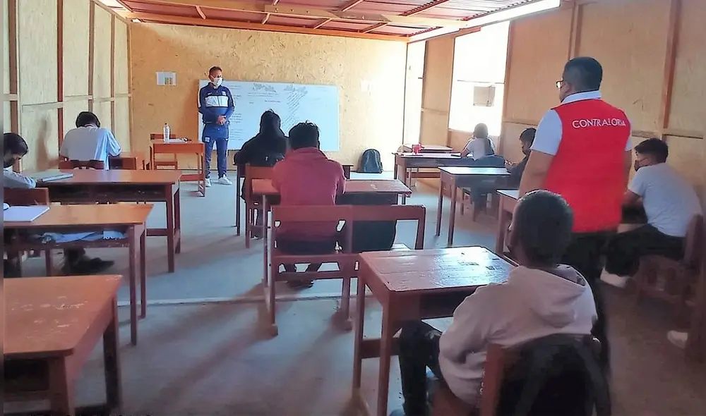 Equipos de la Contraloría realizaron una inspección a cuatro escuelas. Foto: Contraloría.