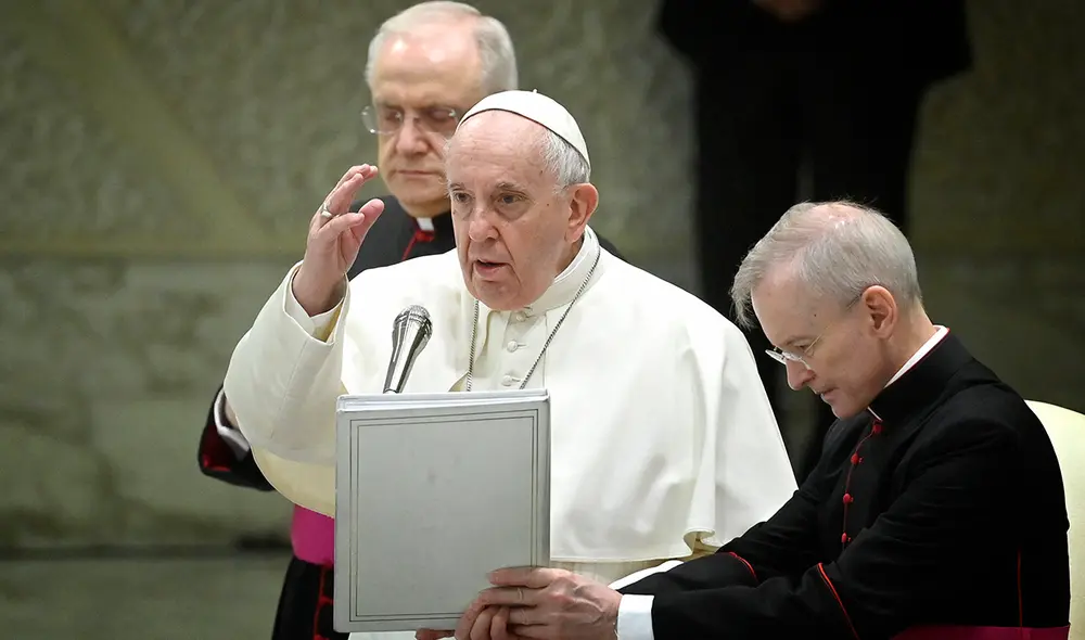 El papa Francisco presidió la primera misa del 2022 este 1 de enero, desde el Vaticano. Foto: AFP El papa Francisco presidió la primera misa del 2022 este 1 de enero, desde el Vaticano. Foto: AFP