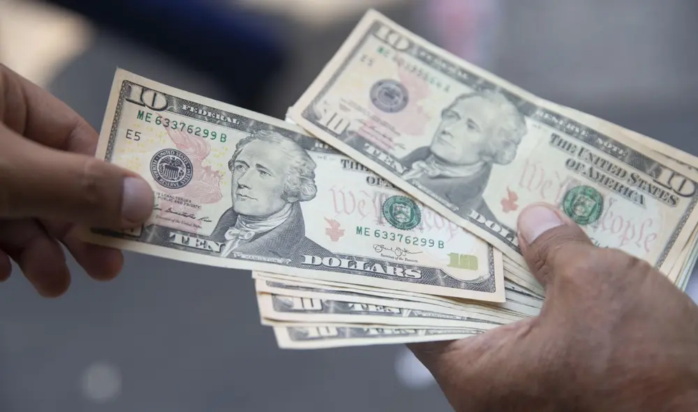 La compra del dólar en el mercado paralelo se encuentra en S/ 3,960. Foto:Andina. La compra del dólar en el mercado paralelo se encuentra en S/ 3,960. Foto:Andina.