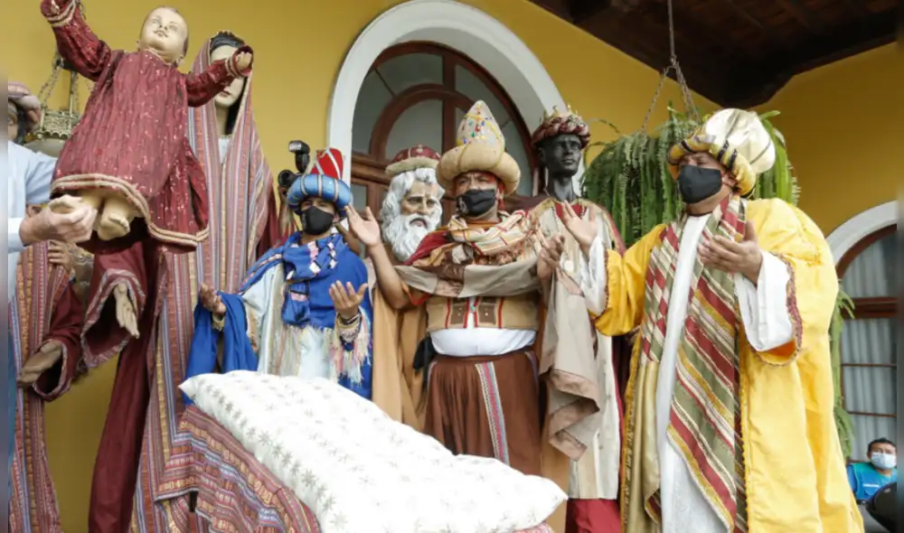 En honor a los icónicos personajes del evangelio de San Mateo, el dramaturgo español Pedro Calderón de la Barca presentó "El autosacramental de los Reyes Magos". Foto: Antonio Melgarejo / La República En honor a los icónicos personajes del evangelio de San Mateo, el dramaturgo español Pedro Calderón de la Barca presentó "El autosacramental de los Reyes Magos". Foto: Antonio Melgarejo / La República