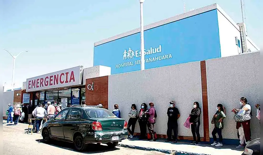Repleto. Hospital III de Yanahuara es copado por pacientes que no fueron atendidos en hospital municipal.