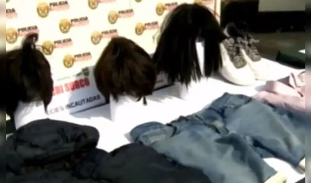 Delincuentes tiraron sus armas y mochilas para evitar ser descubiertos. Foto y video: América Noticias