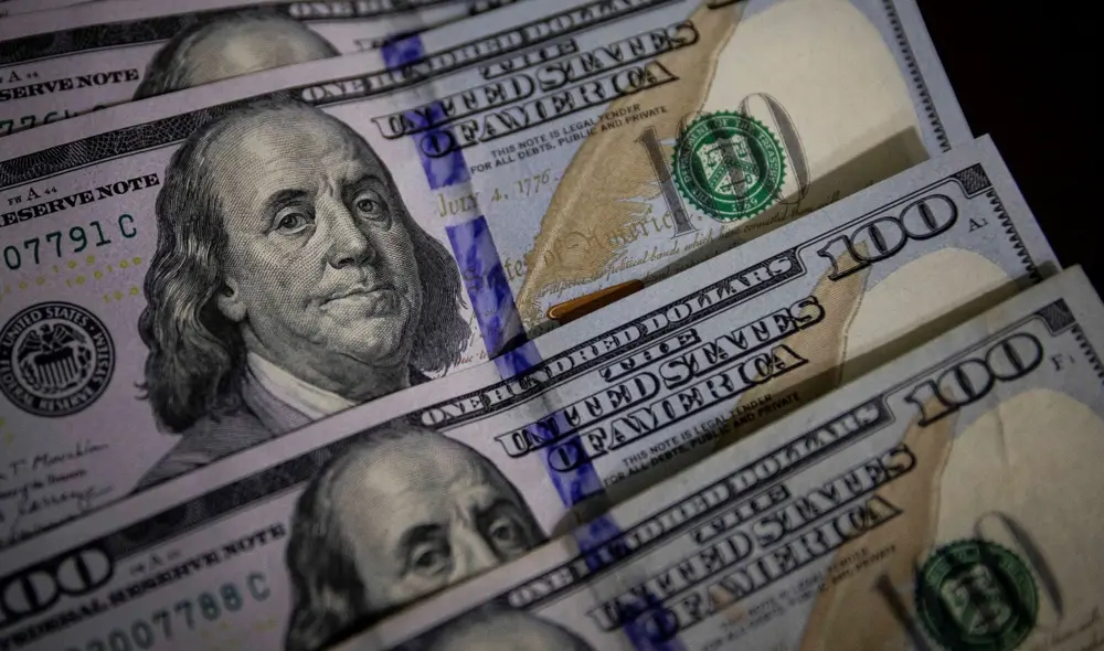 Repase cuáles son los bonos dispuestos por el Gobierno de Gabriel Boric para la ciudadanía chilena, en medio de la tercera ola por COVID-19. Foto: EFE