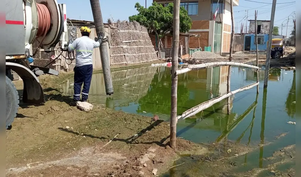 Colapsa sistema de desague en Catacaos. Foto: EPS Grau.