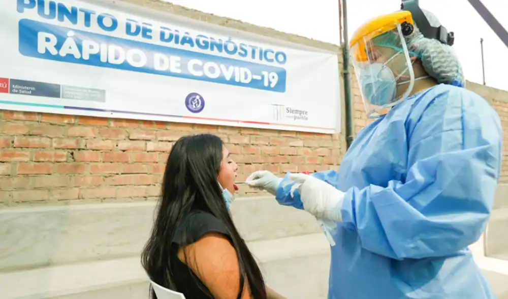 Minsa aseguró que hay suficiente stock de pruebas COVID-19 para la población. Foto: Minsa