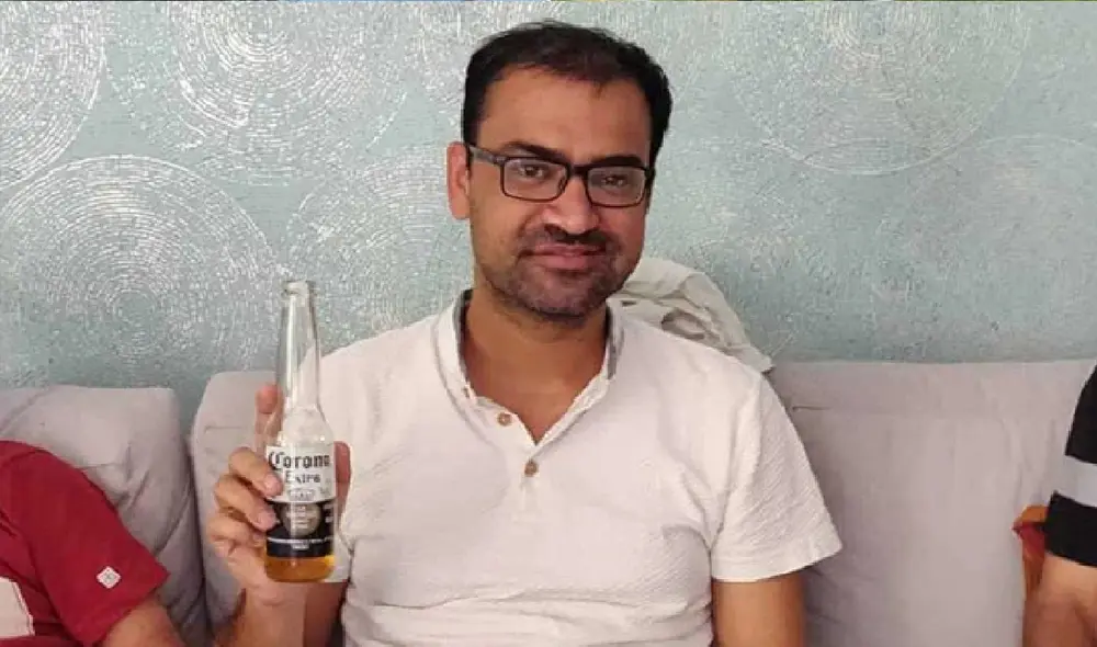 Kovid Kapoor espera que su nombre le genere publicidad a su empresa. Foto:  Twitter