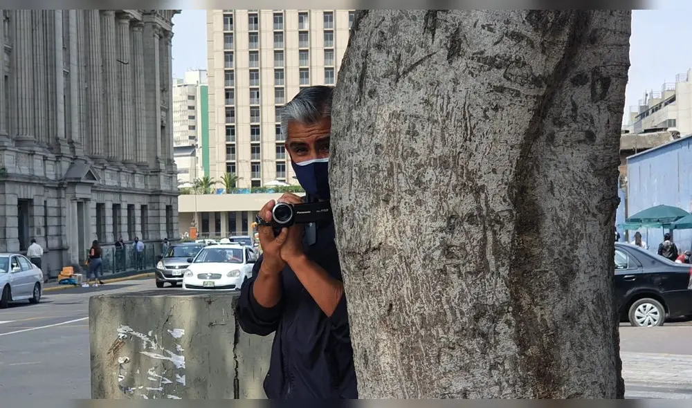 El experimentado agente de la municipalidad de Lima quiere capacitarse para mejorar su trabajo en favor de los ciudadanos. Foto: Deysi Portuguez-URPI/LR El experimentado agente de la municipalidad de Lima quiere capacitarse para mejorar su trabajo en favor de los ciudadanos. Foto: Deysi Portuguez-URPI/LR